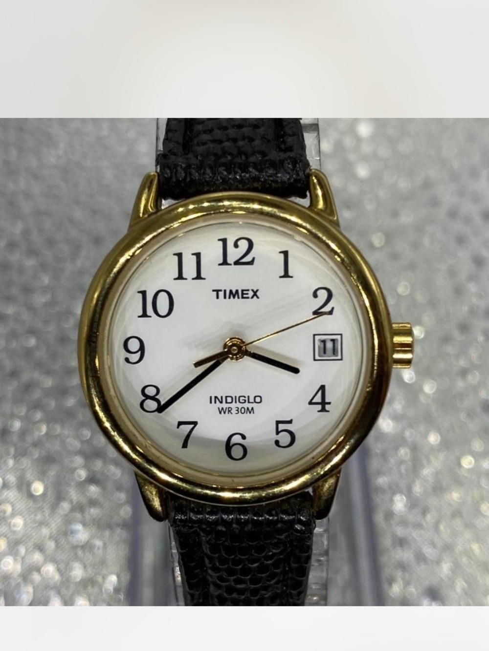 *** Timex ^^^Indiglo Gold-Tone Round Watch /  Black Leather Strap ^*^